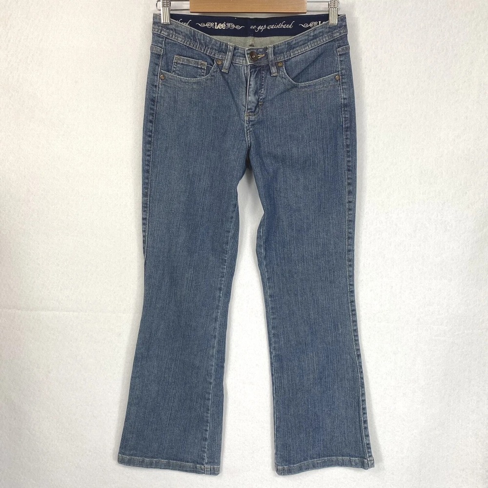 LEE Jeans Petite Flare 8 No Gap Waistband Women’s Stretch Ring Spun Medium Wash